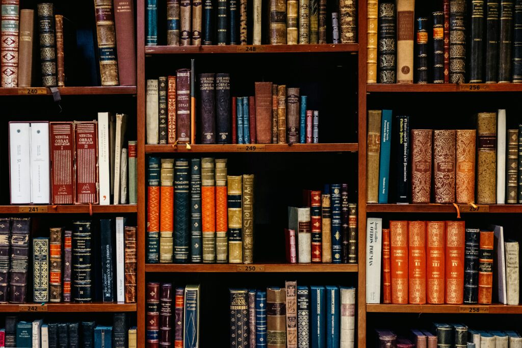 Legal marketing tips library